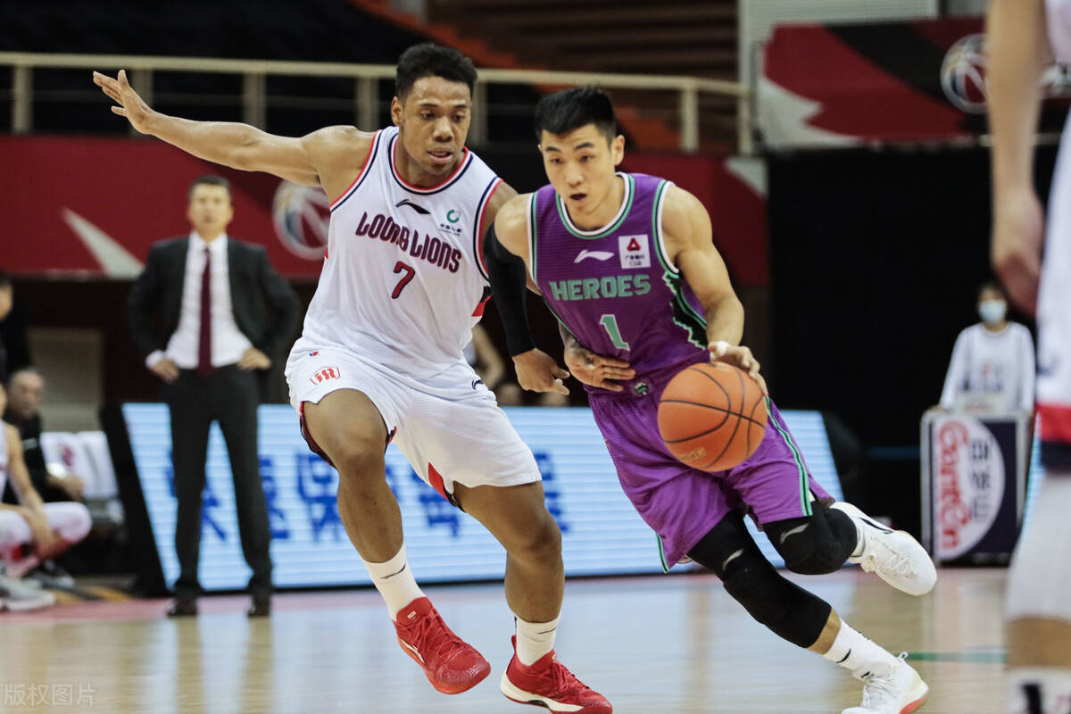 九游体育-包含国际比赛日NBA总决赛焦点战，山东泰山门线救险，悬念犹存，临场指挥获称赞的词条